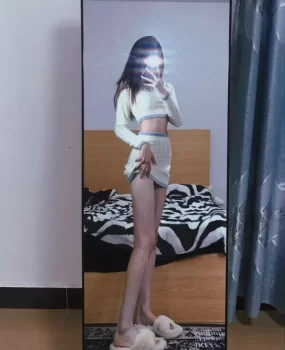 雁滩极品大长腿嫩逼