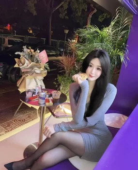 最有气质身材前凸后翘黑丝御姐礼仪公司接待