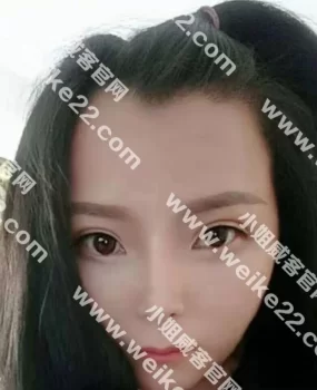 城隍庙地铁站白皙大胸丰满情趣丝袜嫩模