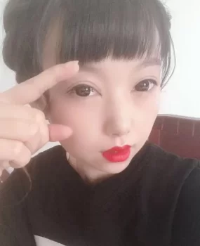 以前的发廊妹，现在改网约了