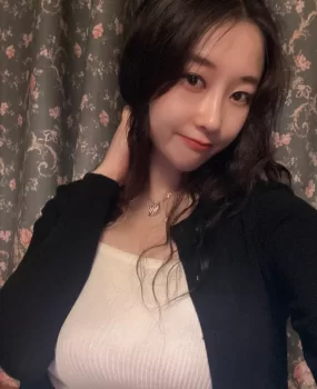 风骚大奶少妇求我干他，逼紧水多，床上姿势丰富