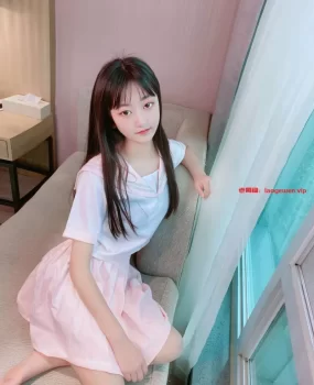 郑州良家大胸妹子 颜值高b紧 有女友的感觉